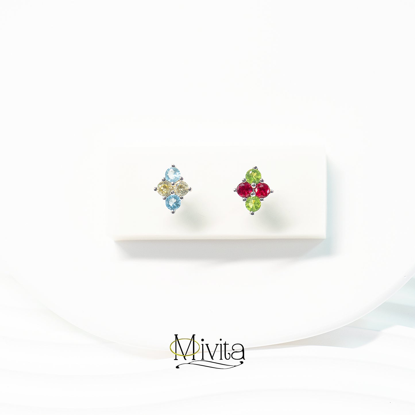 Moivita Four-Leaf Clover Crystal Earrings - Playful Asymmetry Color for a Fun and Unique Style