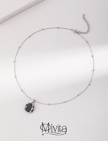 Moivita Sterling Silver Black Agate Necklace - A Fusion of Natural Elegance and Fluid Silver Craftsmanship