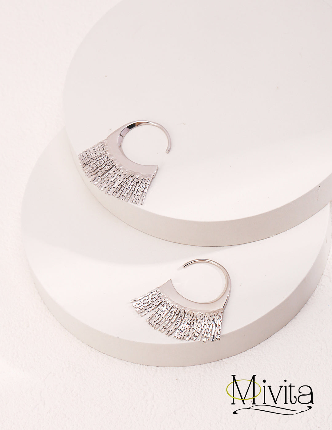 Moivita Sterling Silver Tassel Earrings - Dynamic Beauty in Fan-Shaped